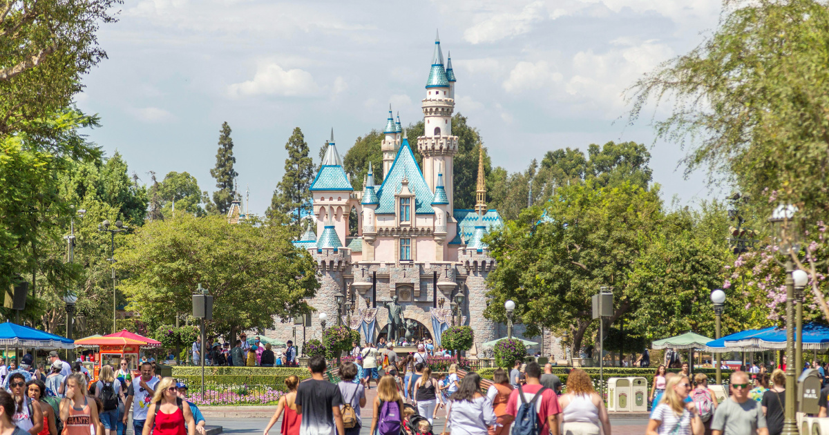Wellbeing authorities notify of measles Contagion at Disneyland and Starbucks