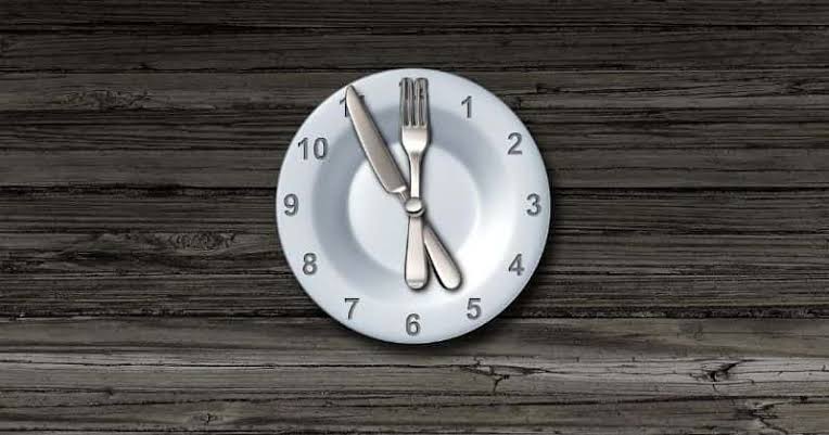 For 18hrs Fasting and Eating in a 6hrs Window might help peoples lives longer