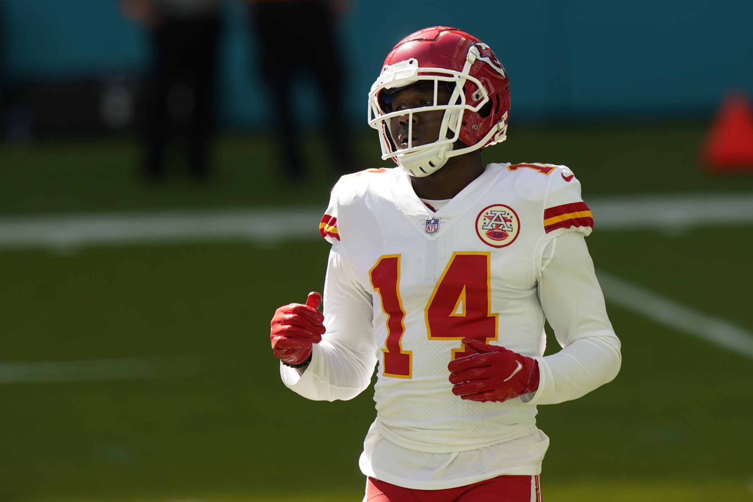 Baltimore Ravens set to sign previous Kansas City Chiefs wide receiver Sammy Watkins to one-year, $6 million deal, per report