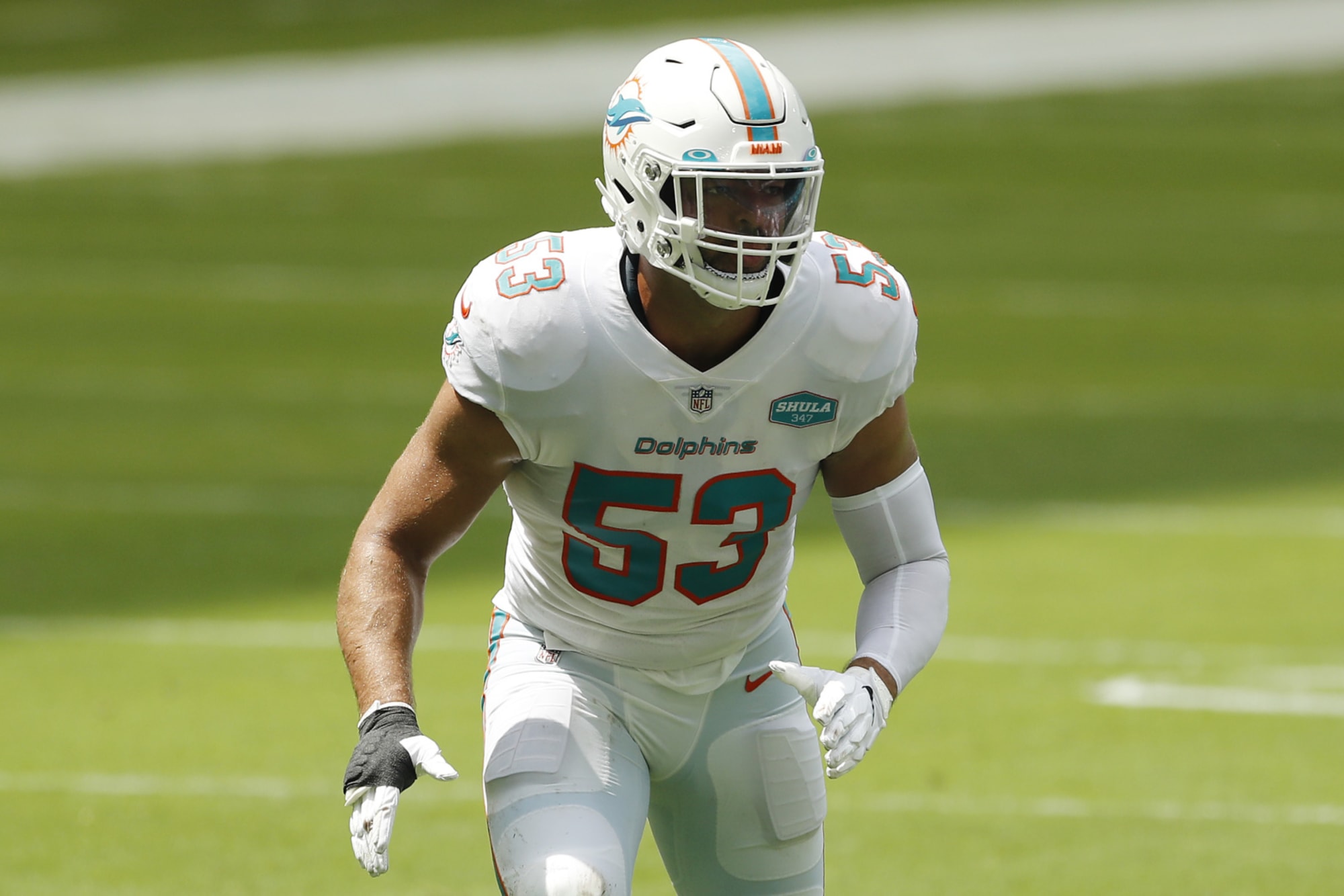 Patriots invite LB Kyle Van Noy back into the crease after only one season with Miami Dolphins