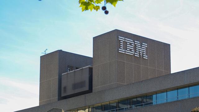 IBM quarterly sales development highest in more than two years on cloud strength