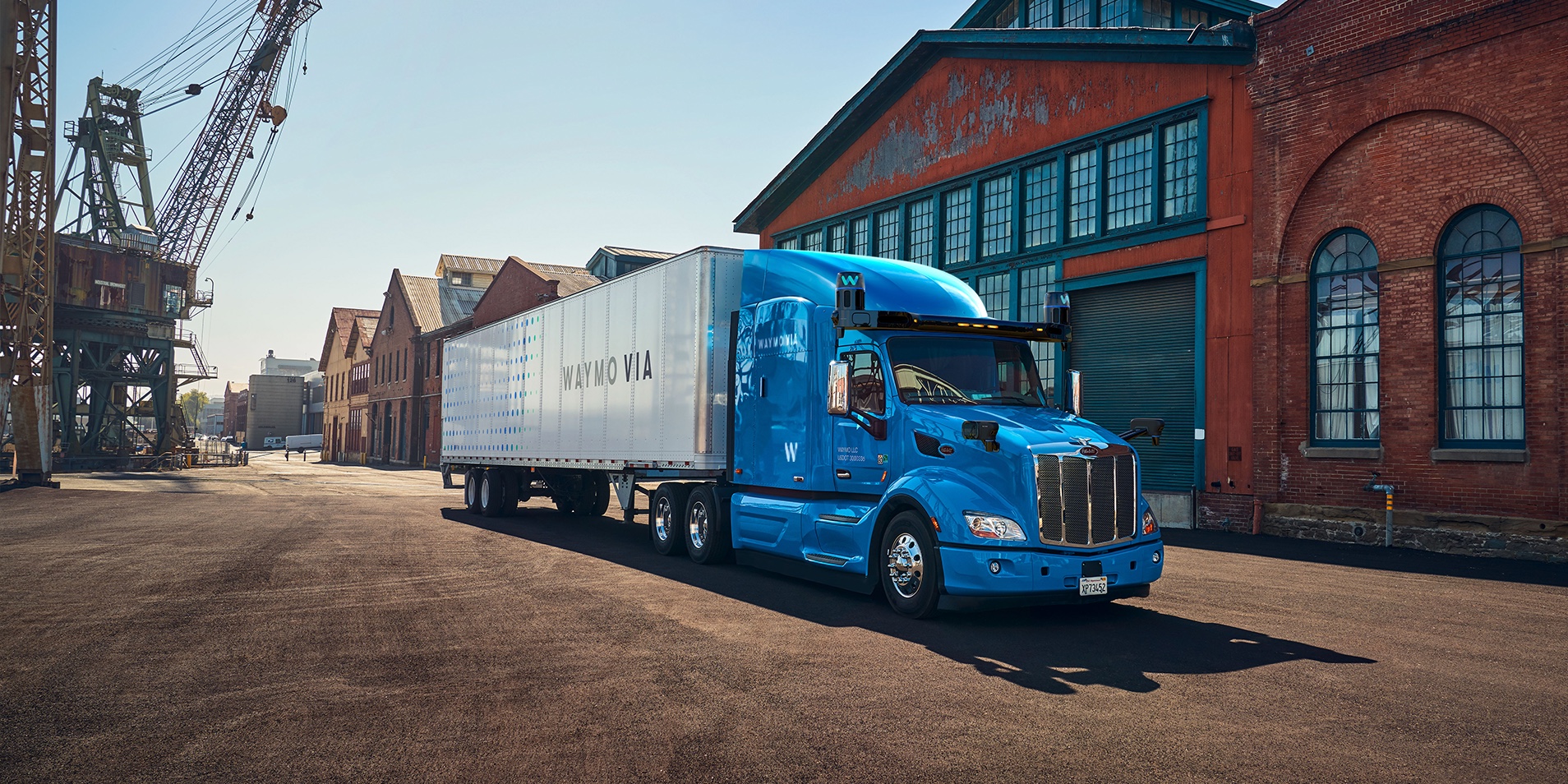 Waymo collaborates with trucker JB Hunt on autonomous freight pulling in Texas