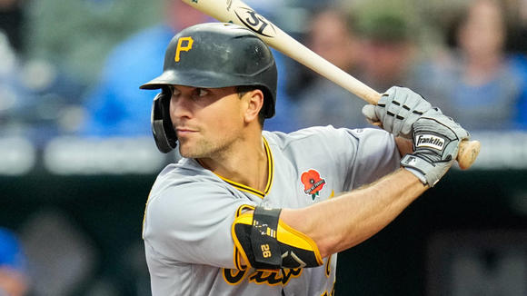 San Diego Padres gets All-Star second baseman Adam Frazier from Pittsburgh Pirates