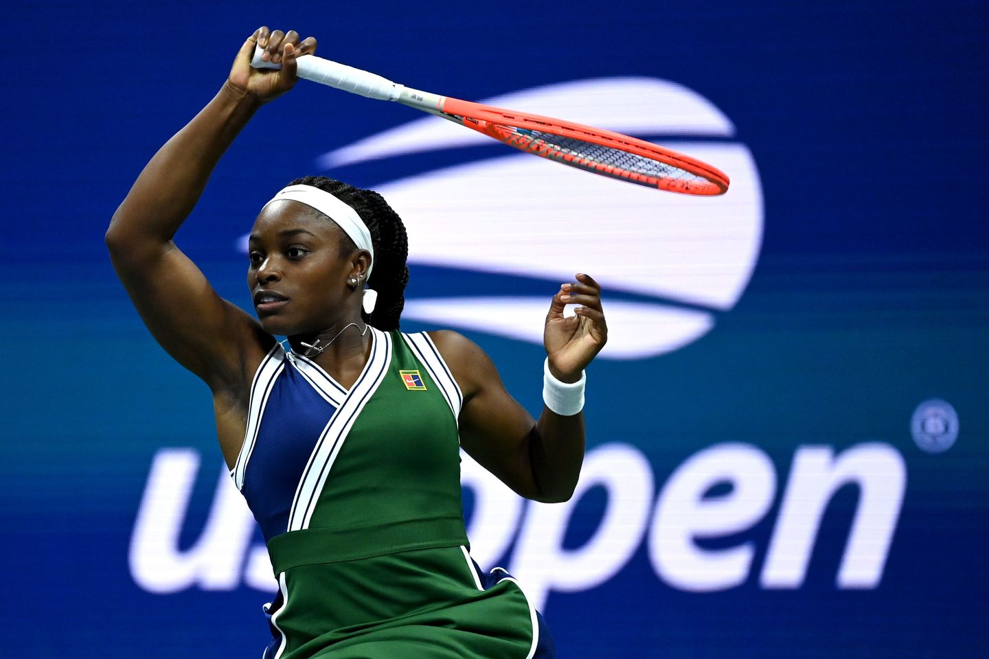 US Open: Sloane Stephens defeats Coco Gauff in 66-minute rout