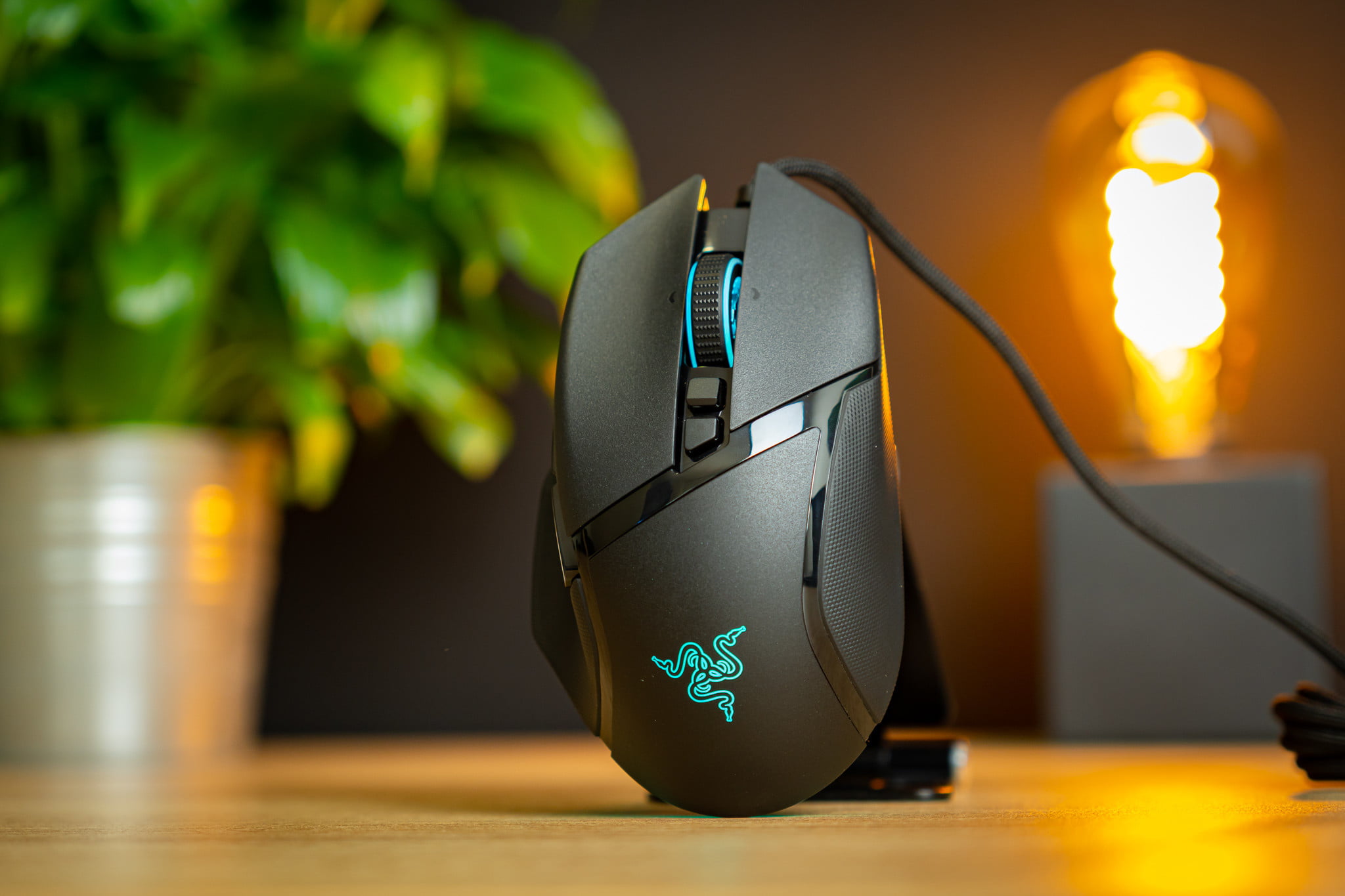 Razer’s new Basilisk V3 arrives with more features, like a LEDs and brilliant scroll wheel
