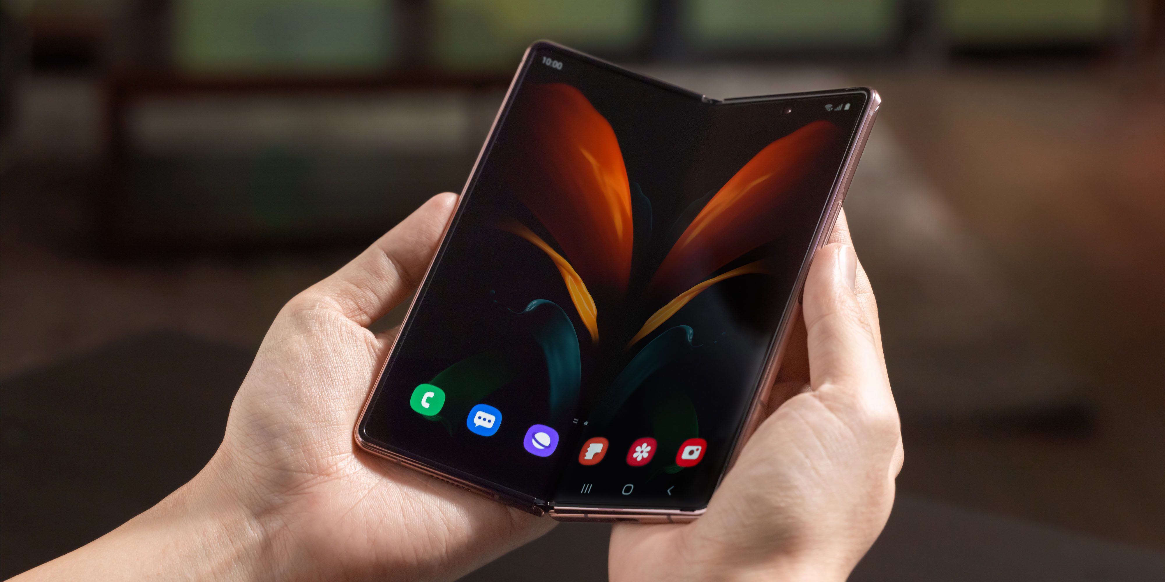 Samsung is rolling out One UI 3.1.1 update for foldable phones with older Z Fold and Z Flip