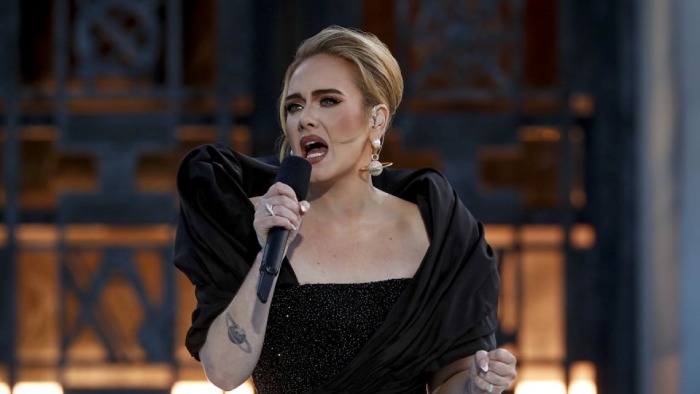 Adele declares Las Vegas Residency Beginning in January