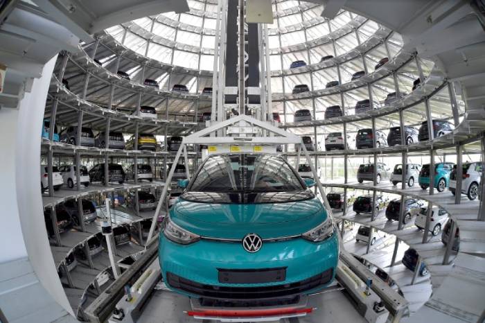 Volkswagen increases its EV spending to $100 billion