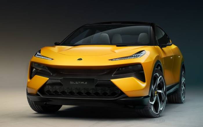 The Eletre ‘Hyper-SUV’ is Lotus’s first all-electric vehicle