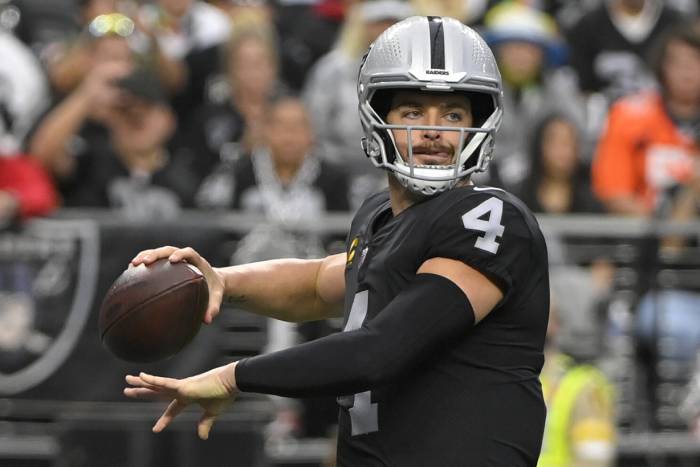 Derek Carr and Las Vegas Raiders agrees 3-year, $121.5 million contract extension