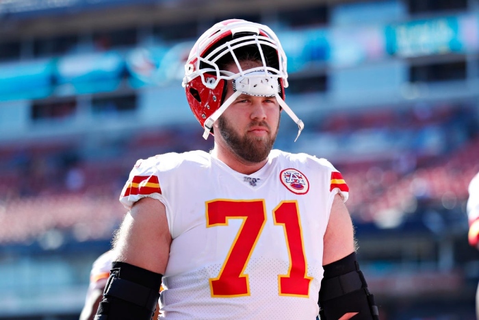Mitchell Schwartz, a four-time All-Pro offensive tackle, retires from NFL