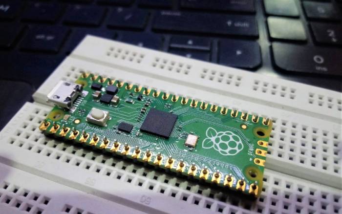 Pico W, a $6 Wi-Fi-enabled microcontroller, is released by Raspberry Pi