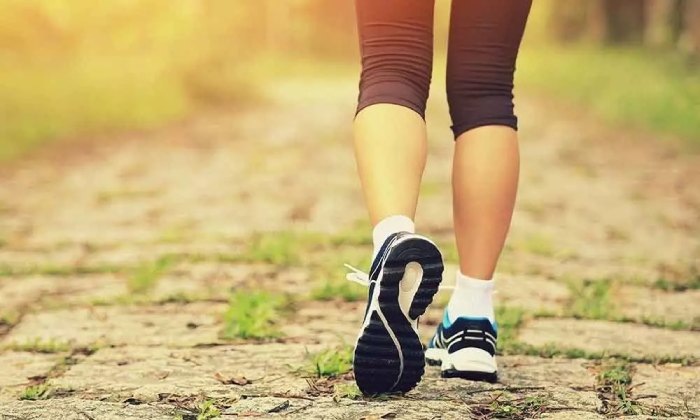 8 Health Benefits of a Morning Walk