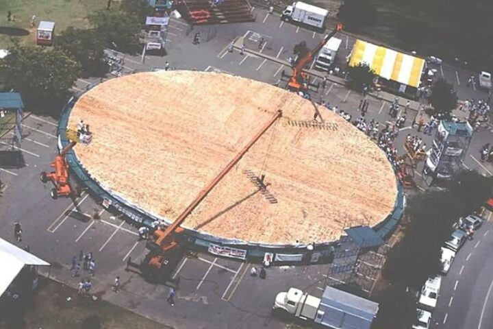 World’s largest pizza is made in California by Pizza Hut and YouTube star Airrack