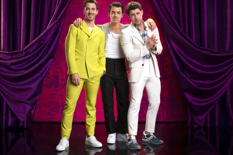 Jonas Brothers Tease New Bee Gees-Inspired Album