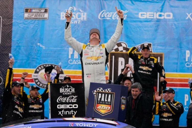 Kyle Busch wins his first race with Richard Childress Racing in Fontana