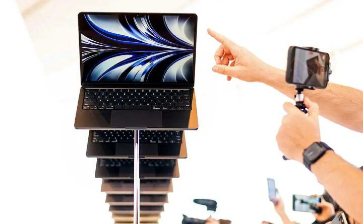 New Mac Pro and iMac models, as well as Apple’s 15-inch MacBook Air, are supposedly arriving soon.