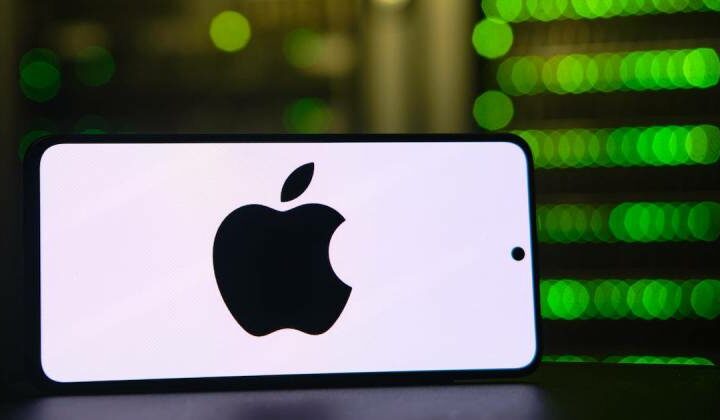 Apple aims to use generative AI to “transform” the iPhone