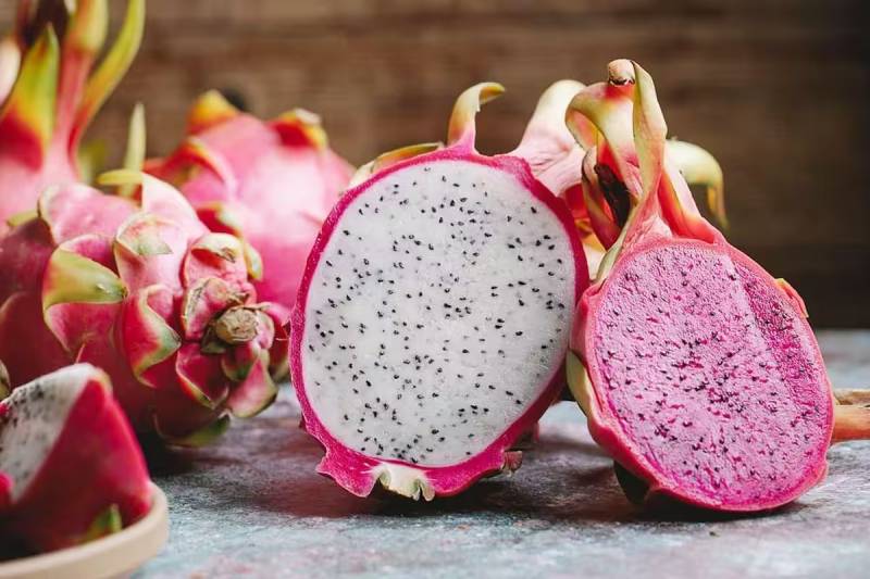 10 Amazing benefits of dragon fruit for health
