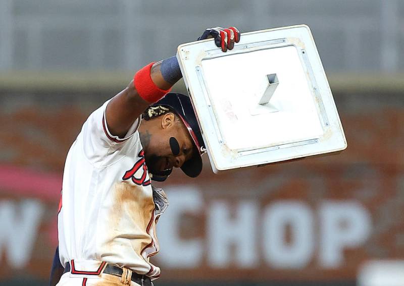 Ronald Acua Jr. is the first player in MLB history to record a 40/70 season
