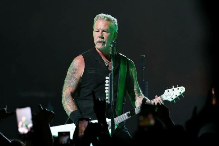 Metallica cancels their concert in Phoenix after James Hetfield gets covid