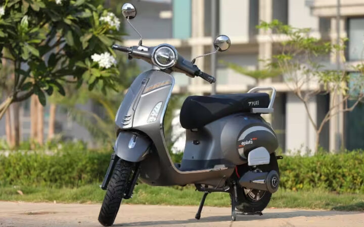 A new electric scooter from Pure EV, the ePluto 7G Max, will cost you one lakh rupees and have a range of 201 kilometers