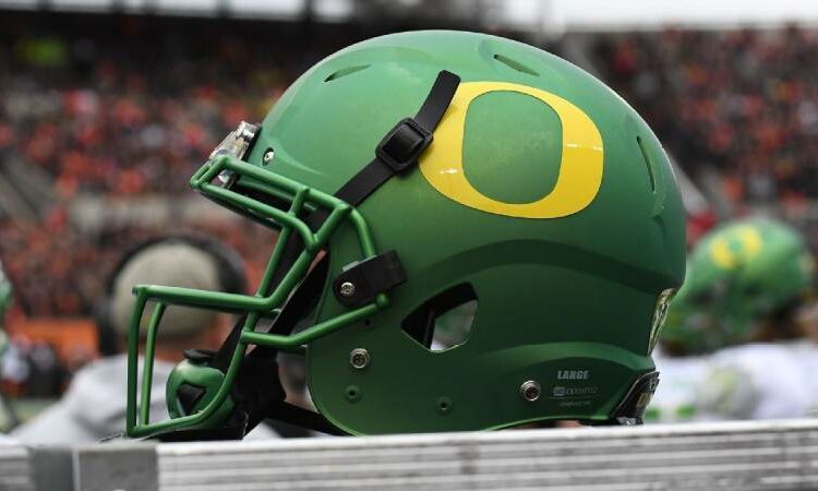 Top 5 football coaches in Oregon history who made a big impact on the Ducks’ football program