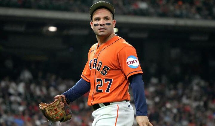 Jose Altuve agree to five-year, $125 million contract extension with Astros