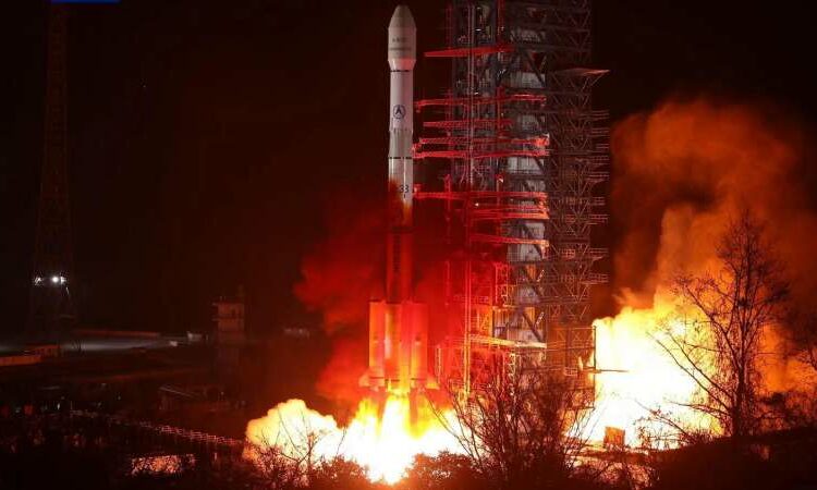 China launches first of a new “high orbit” internet satellite