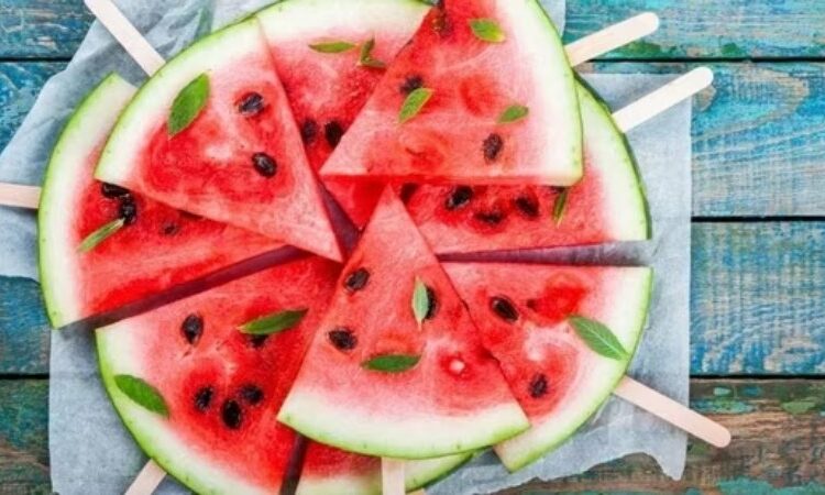 Eat Watermelon Seeds on an Empty Stomach For These Six Special Health Benefits