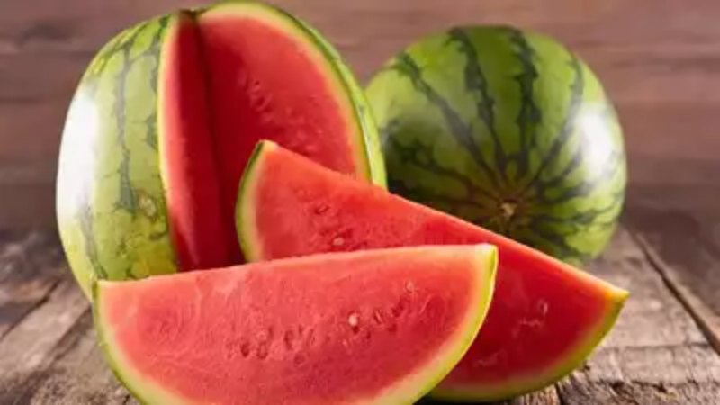 Nine Advantages Of Eating Watermelon, Along With Instructions On Determining Whether It Has Been Dyed