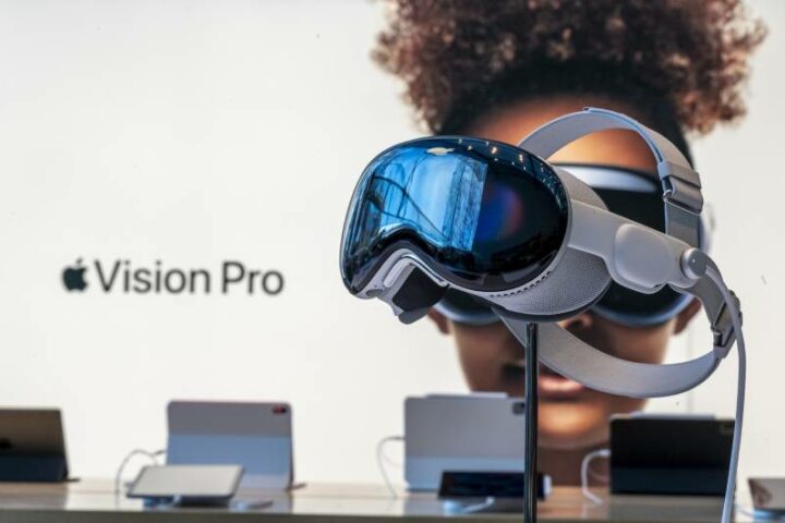 Vision Pro Goes International: Apple Expands Outside the U.S.