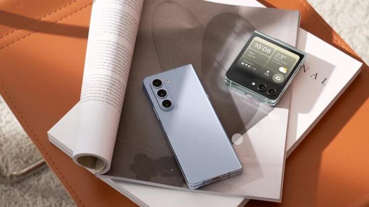 Xiaomi’s New Flip Phone Launches at $800, Paired with $70 Portable Printer