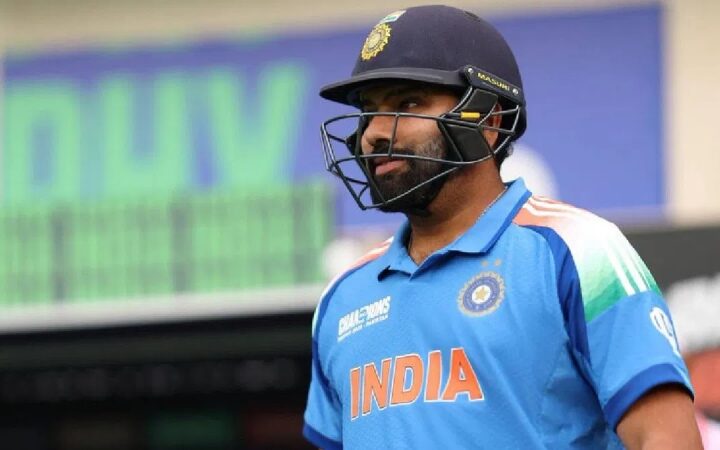 The second fastest player in ODI cricket to reach 11,000 runs is Rohit Sharma