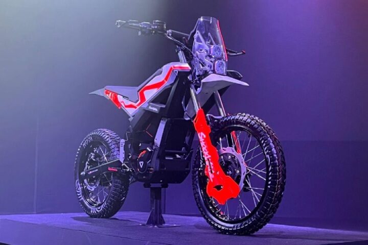 A thousand bookings are made in one day for Ultraviolet Shockwave, and the intro price has been extended