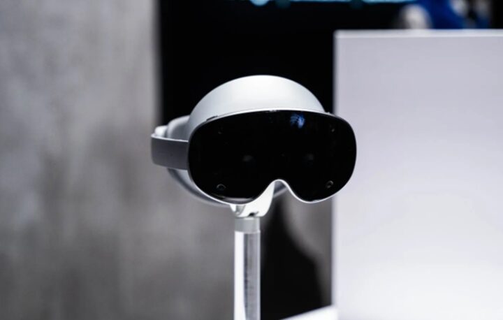 Project Moohan XR headset will be displayed at MWC 2025 by Samsung
