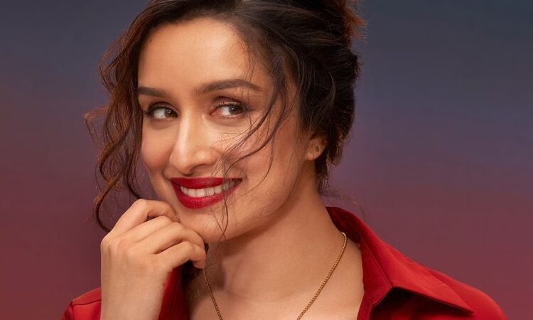 Is Tumbbad Director Rahi Anil Barve to collaborate with Shraddha Kapoor for new Movie? Know more